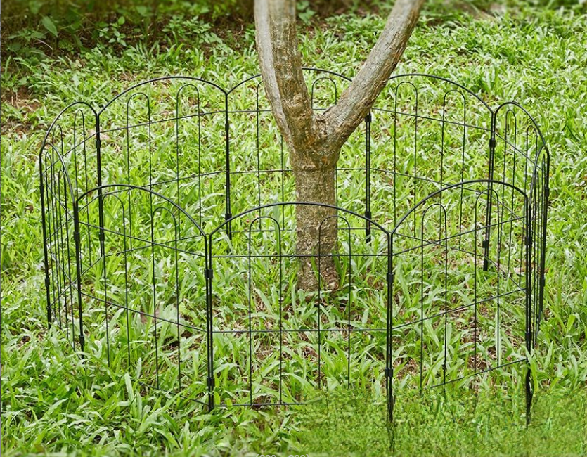 Iron Animal Barrier Fence Folding Outdoor Arch Fence Landscape Courtyard Lawn Decorative Garden Fence VL-0294